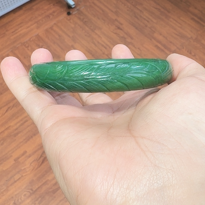 赵***机和田玉未镶嵌手镯