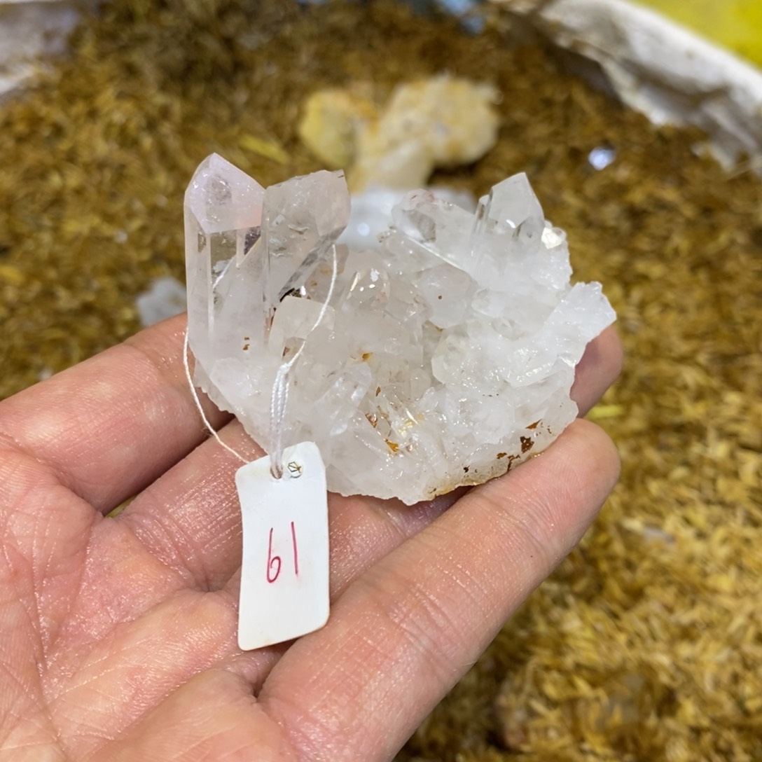 水晶原石摆件未镶嵌水晶