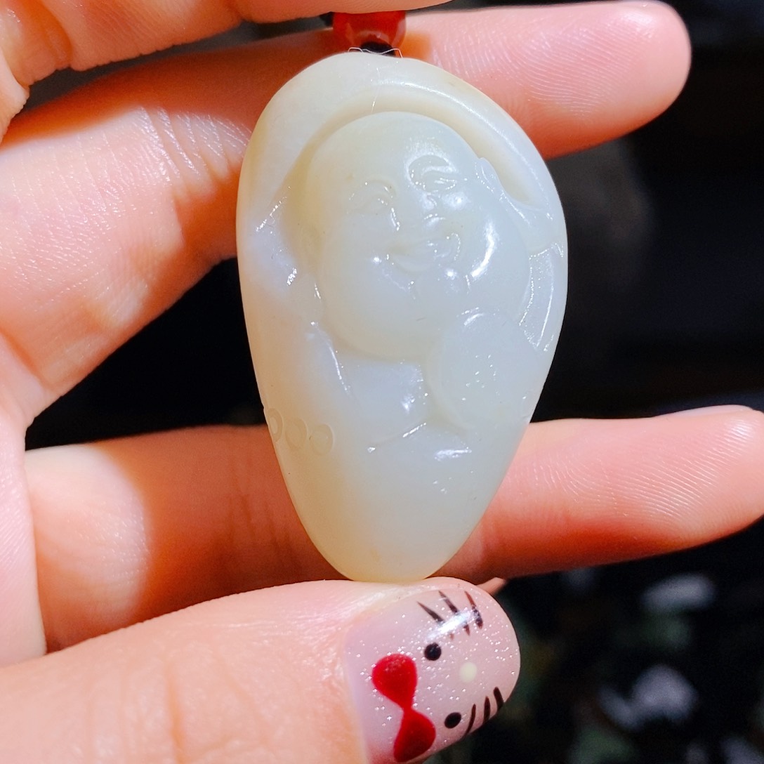 和田玉颈饰未镶嵌