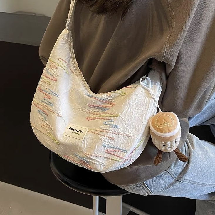 包女包斜挎运动包