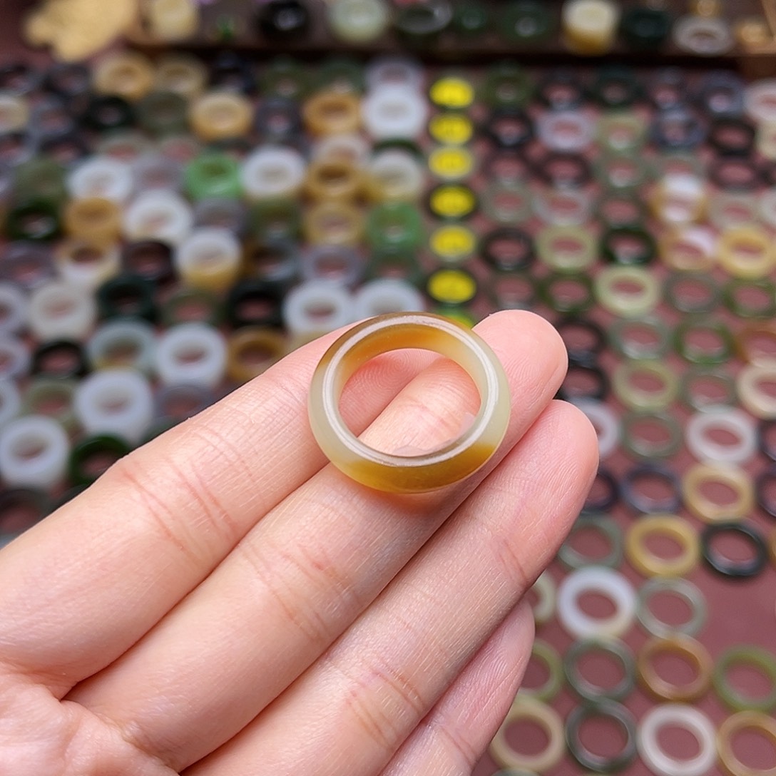 和田玉戒指未镶嵌17内天地糖