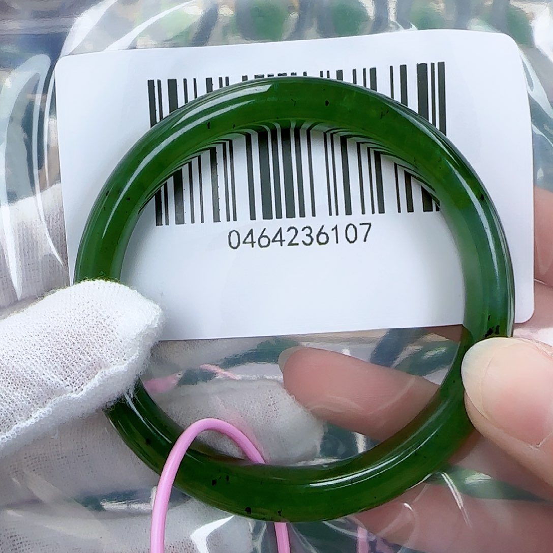 和田玉（碧玉）手镯未镶嵌57