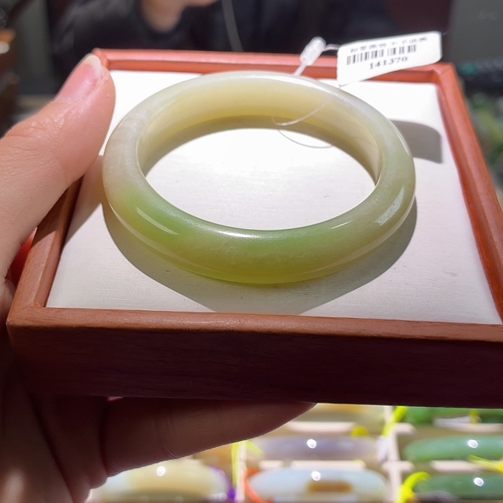 和田玉未镶嵌手镯15 53.54.55