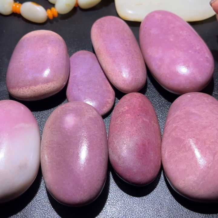 咖***咖和田玉未镶嵌珠宝奇石