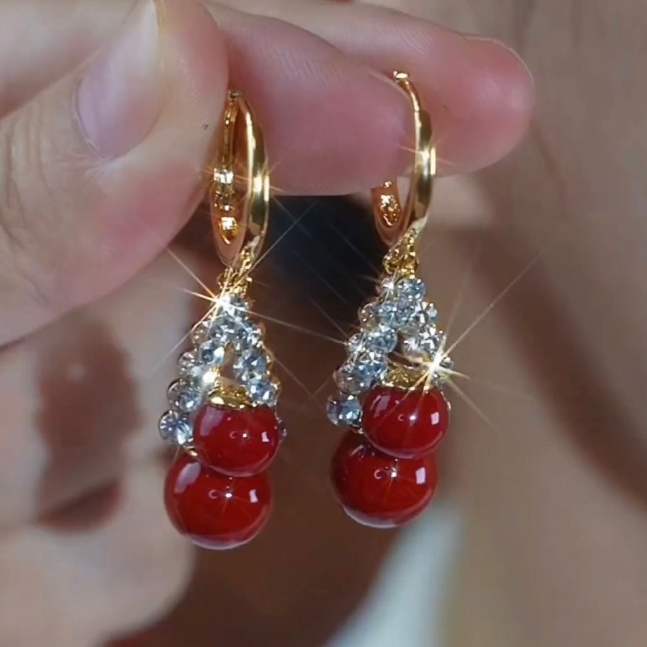 黄铜合成锆石耳饰 新款轻奢气质耳环新年红色珠珠耳扣时尚耳饰
