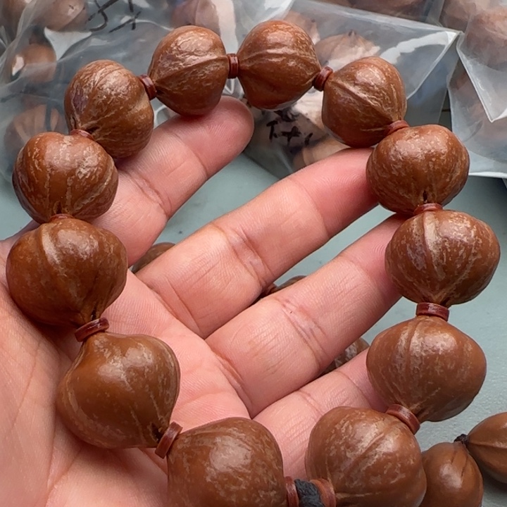 君***1橄榄核手串橄榄核原皮铁核