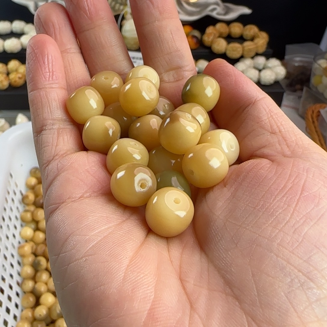 菩提根/象牙果手串卡12鸡油黄飘花桶100卡牌➕20备珠