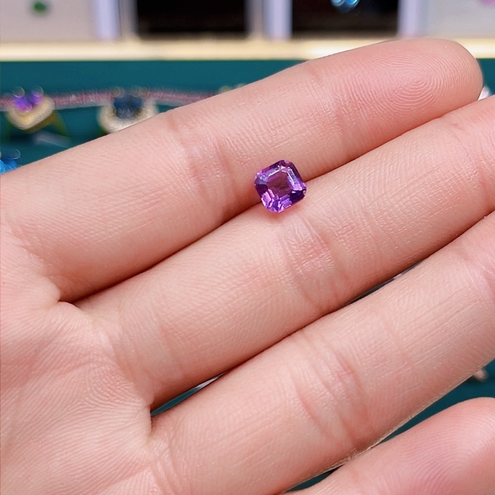 紫晶笔搁未镶嵌裸石