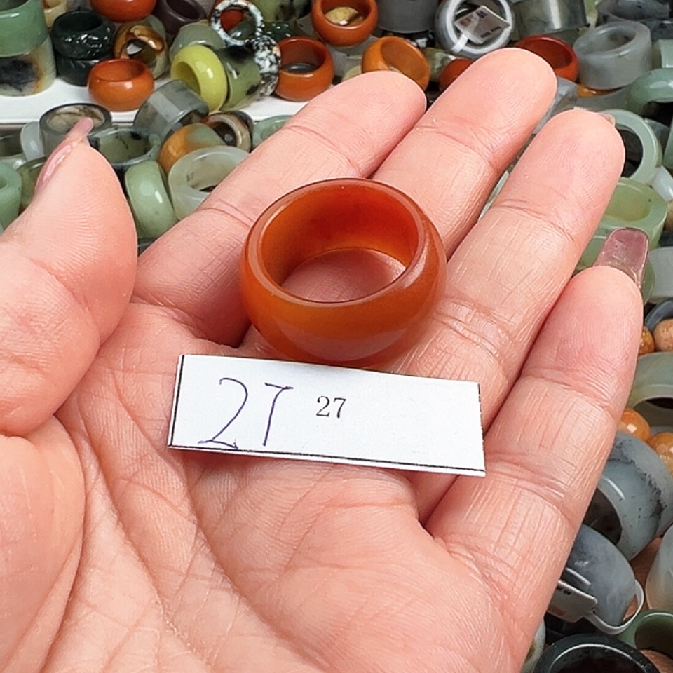 【闪购商品】未镶嵌蛇纹石玉戒指爱***斯