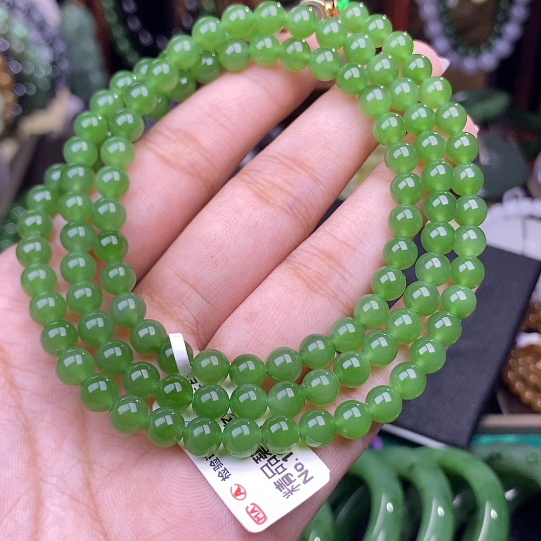 和田玉碧玉老矿阳绿珠串6mm未镶嵌