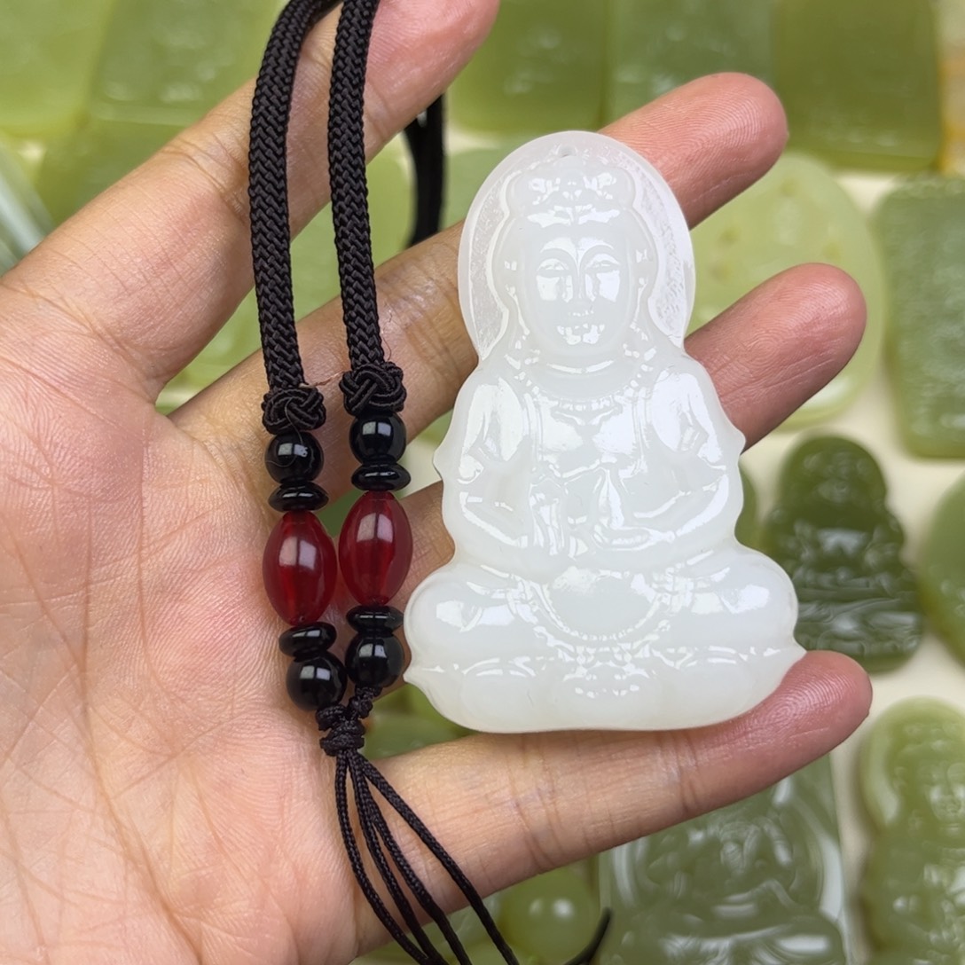 新疆昆仑山料观音