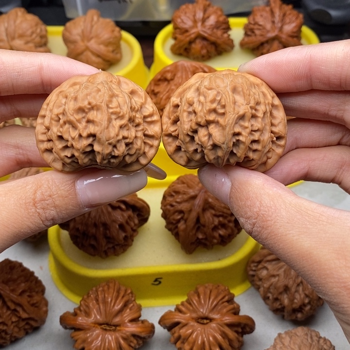 文玩核桃吊坠宫灯42