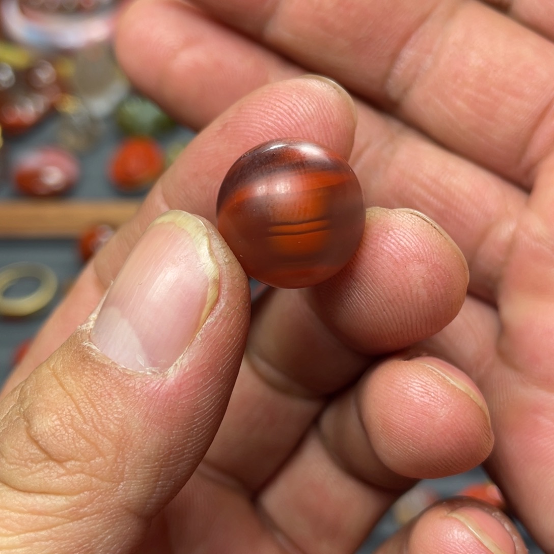 南红玛瑙未镶嵌手链