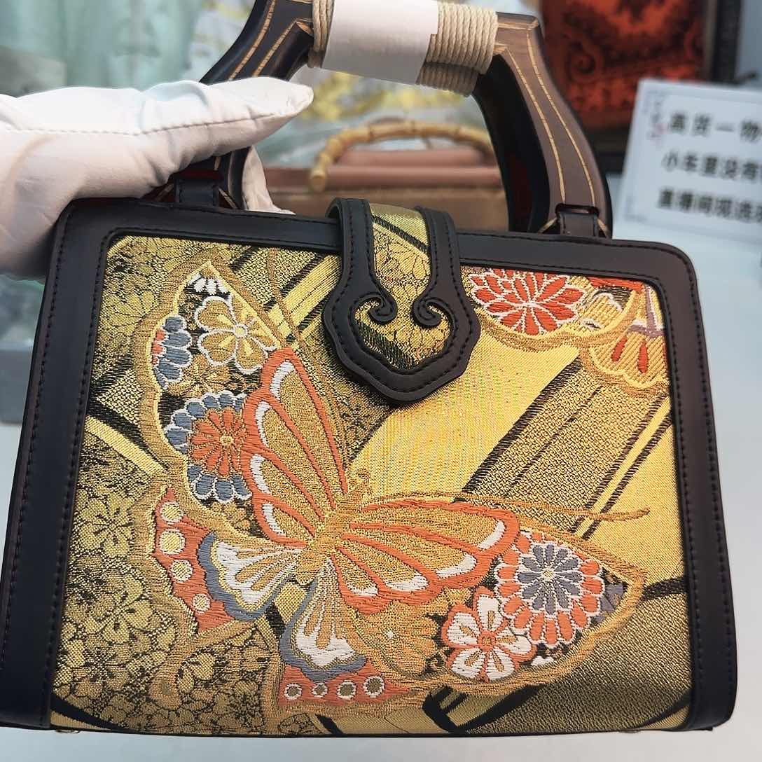 黑金蝴蝶大包包包