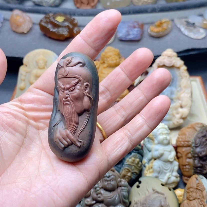 【闪购商品】定制石英质玉吊坠未镶嵌