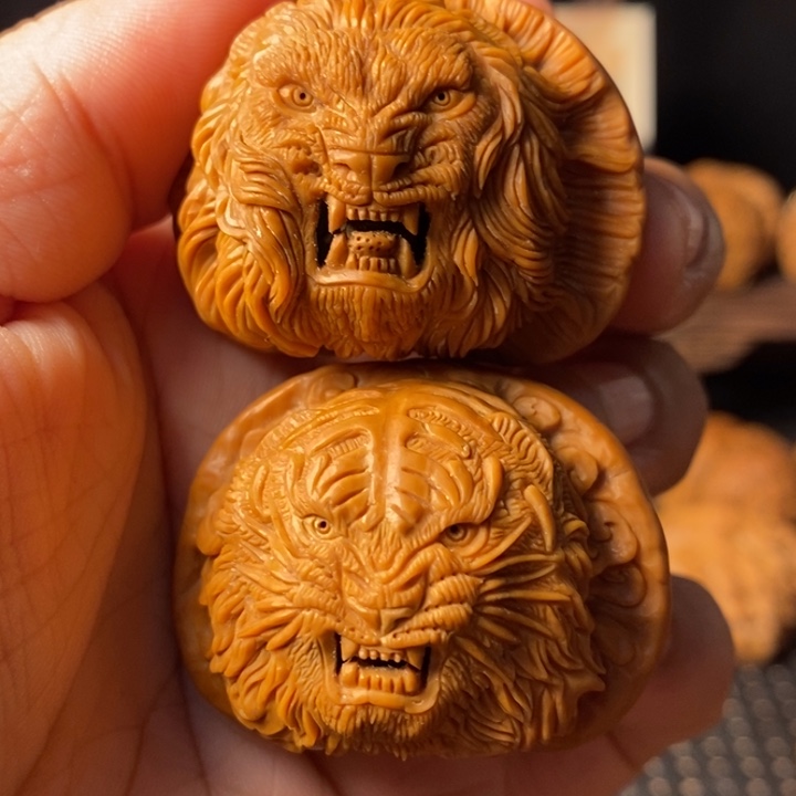 把件文玩核桃狮虎兽