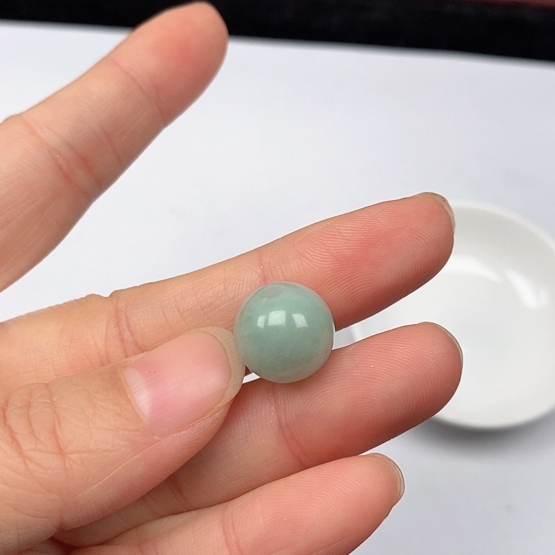 懒***羊翡翠未镶嵌吊坠(不含链)