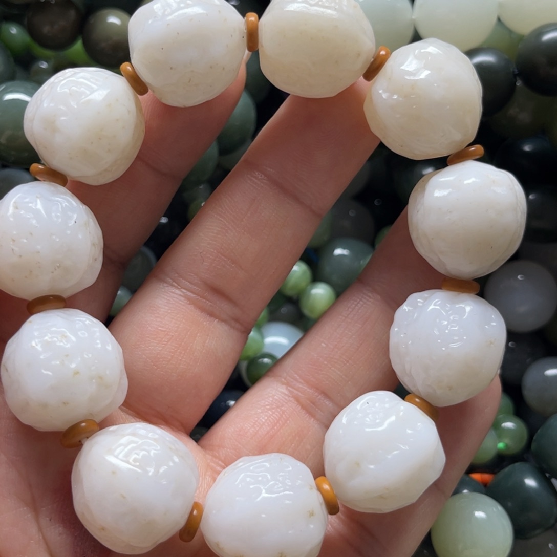 和田玉手链未镶嵌