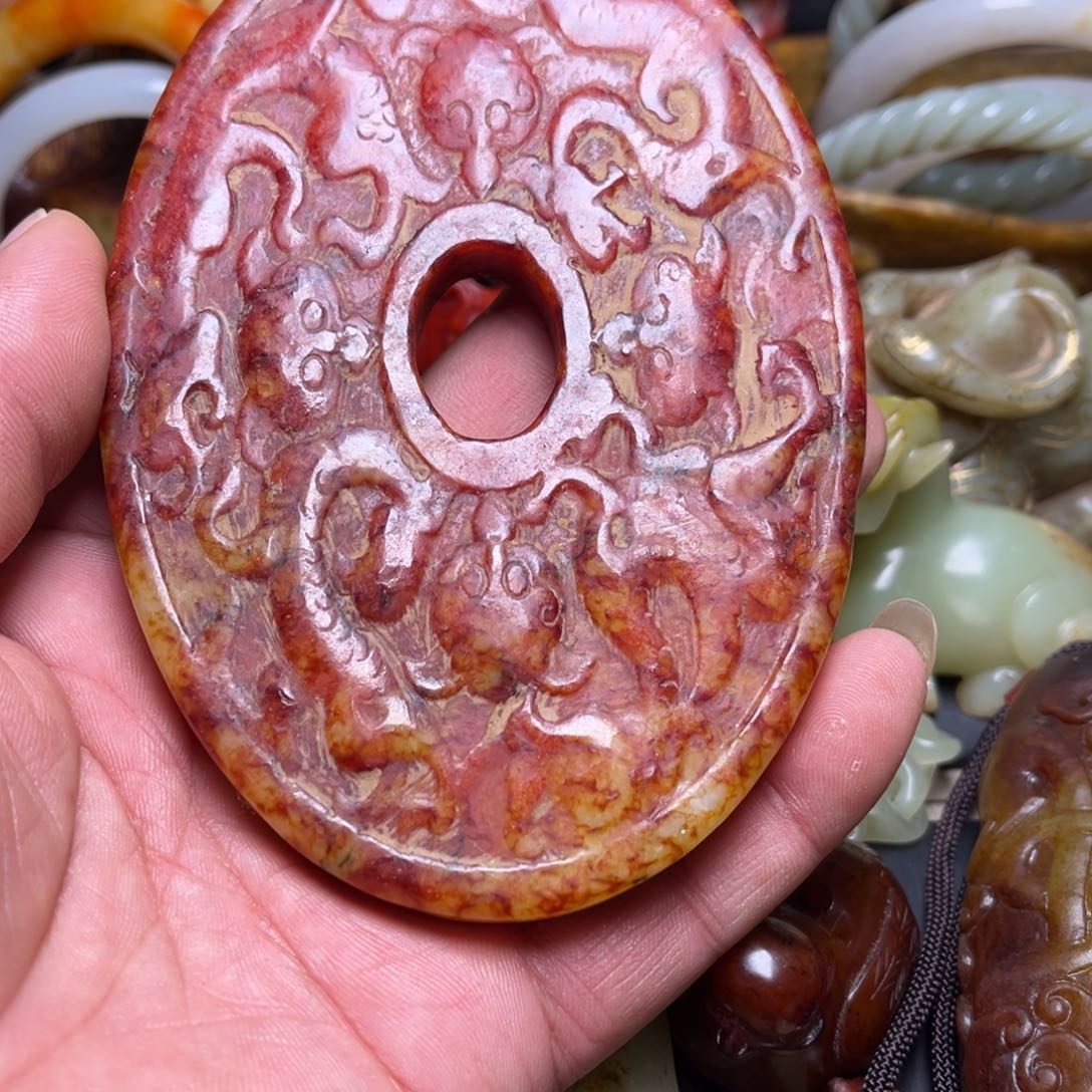 和田玉挂件未镶嵌放*翁