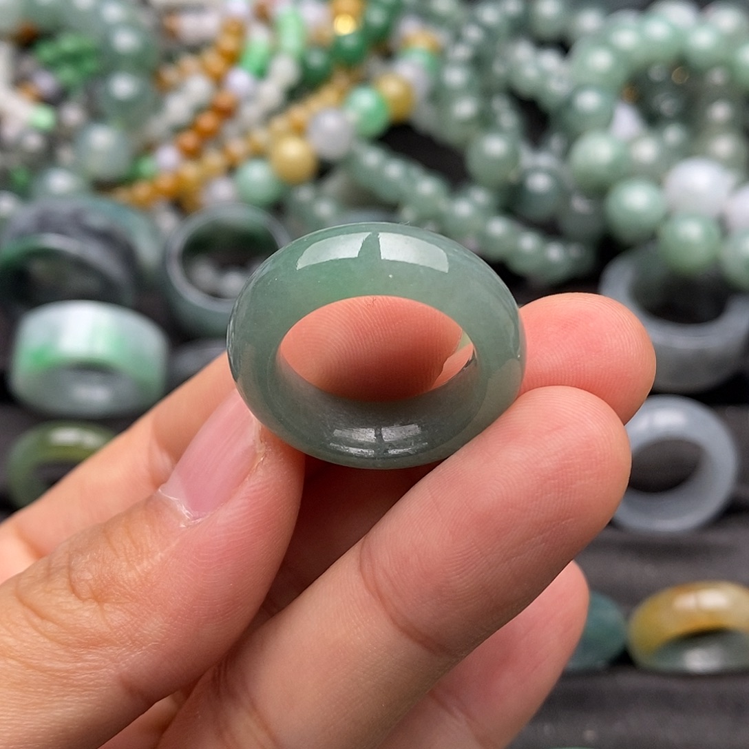 定制翡翠未镶嵌15圈