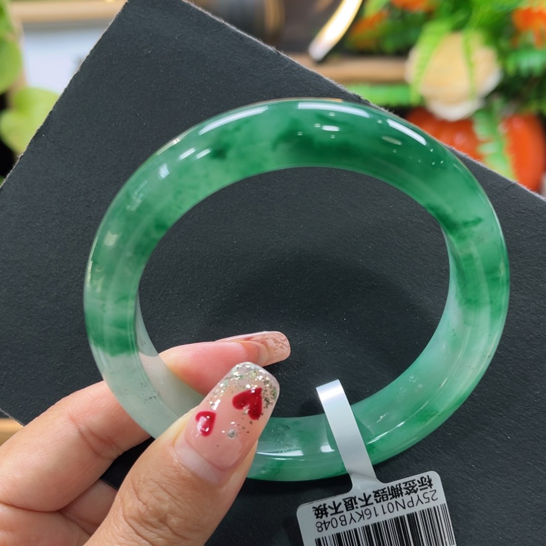 石英质玉手镯未镶嵌➕周周60.8