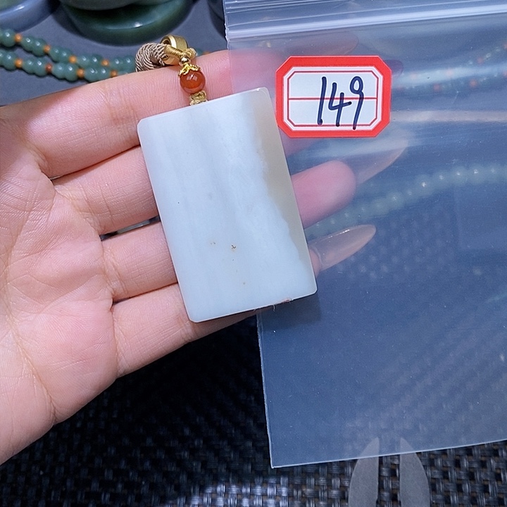 和田玉和田玉边角料随机发未镶嵌