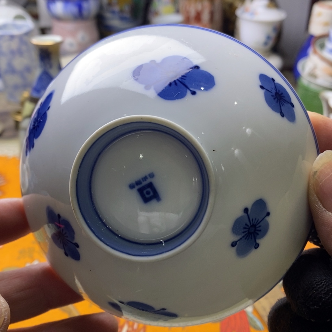 瓷片在线用户在网上查询商品