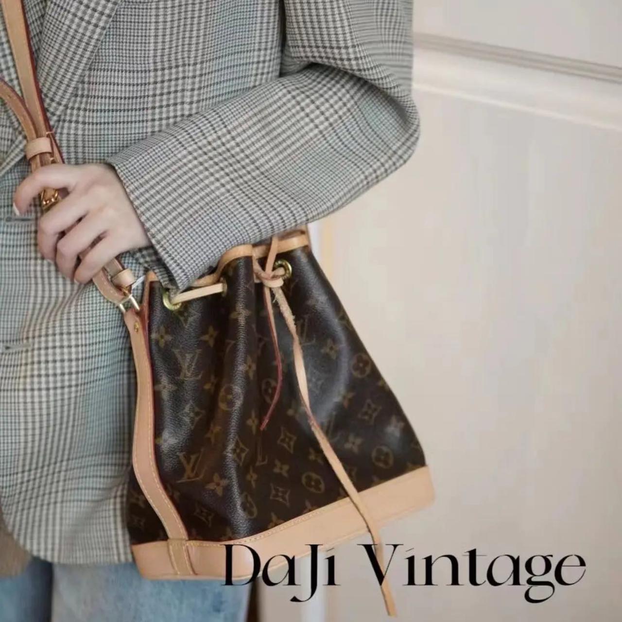 95新 LouisVuitton/路易威登 大吉中古/LV老花noe bb水桶斜挎包
