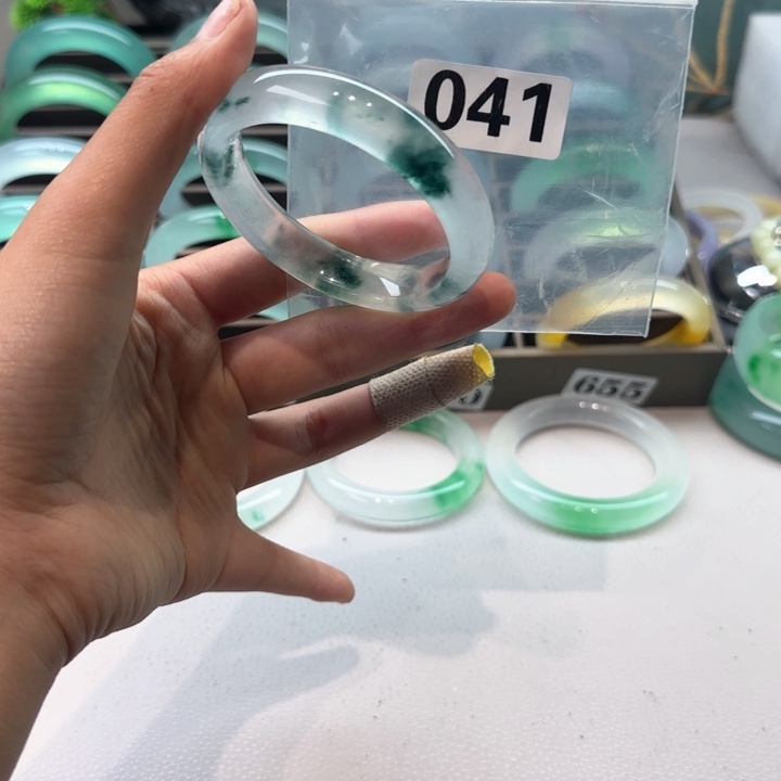 玉淇*时尚飘花手镯041