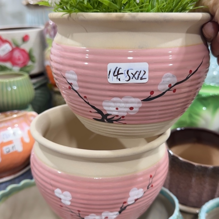 凑9块包邮，有孔，花盆