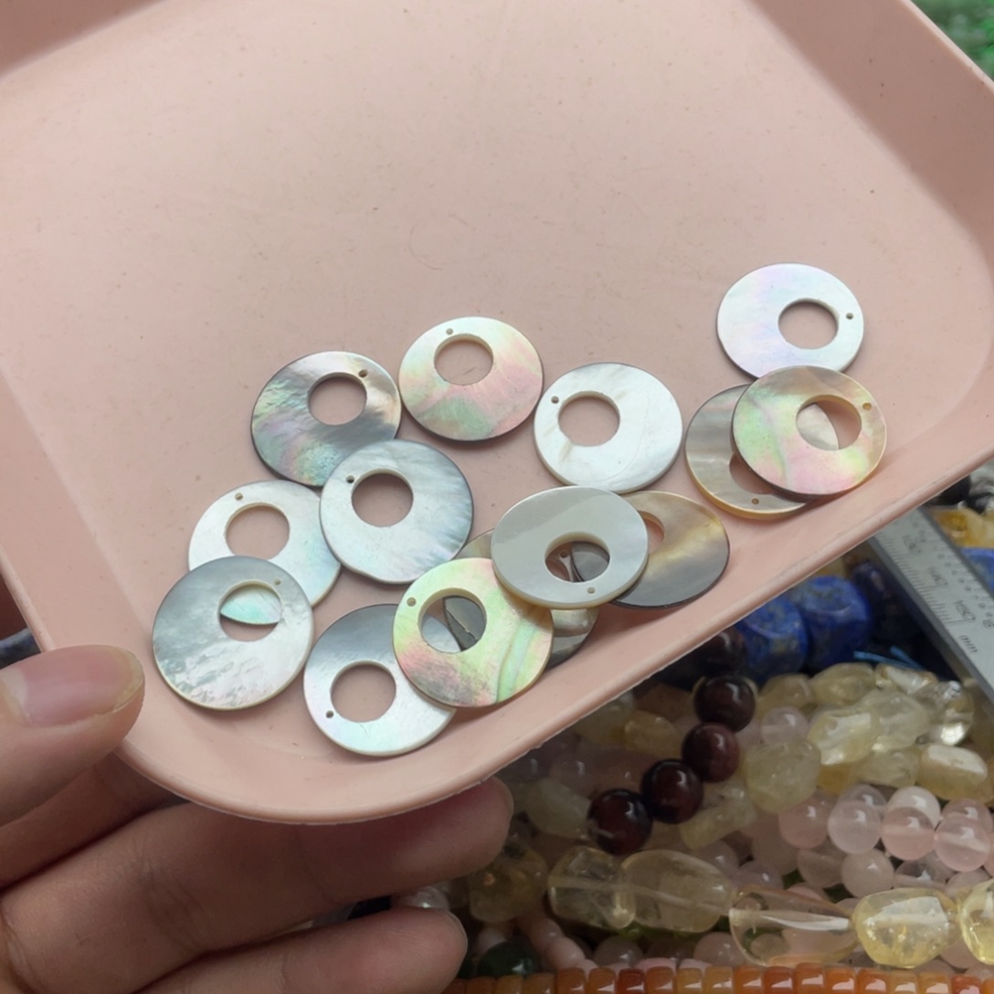 玛瑙/玉髓合金珠宝半成品打包黑蝶贝偏心圆吊坠卡20