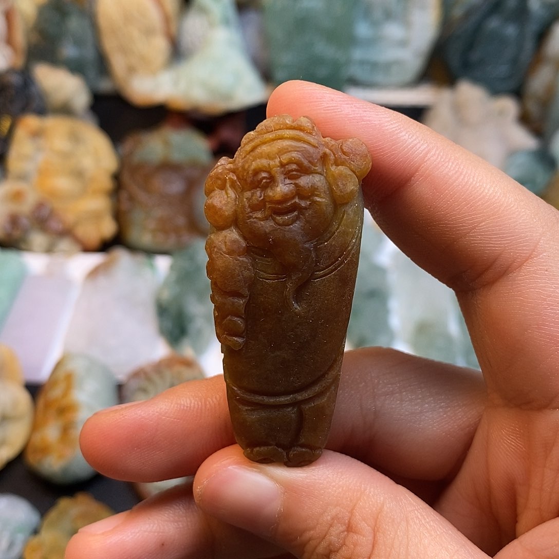 定制翡翠未镶嵌特色75