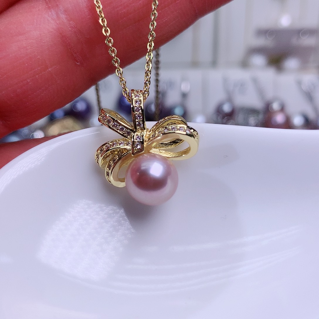 淡水珍珠吊坠(赠链)未镶嵌