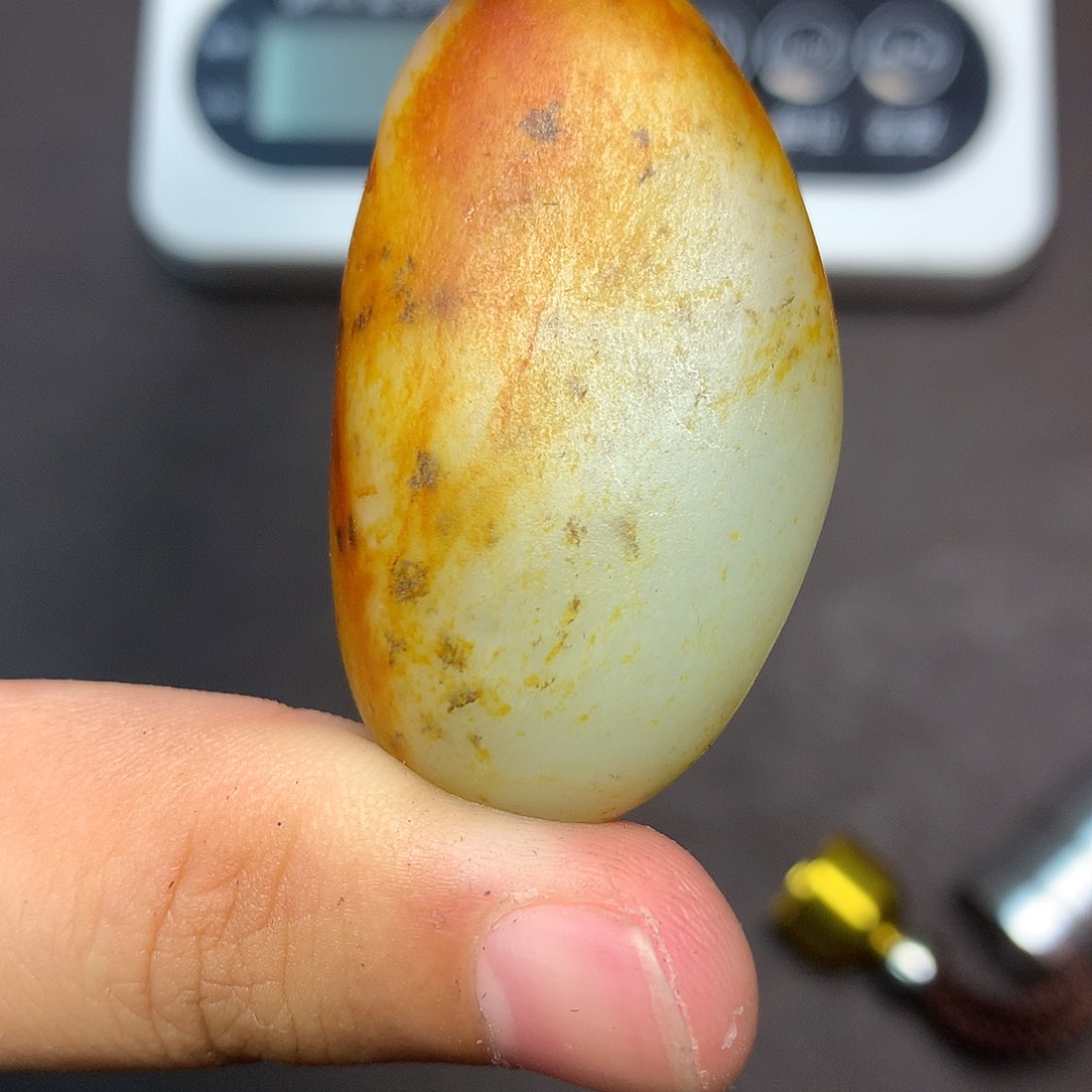 和田玉（糖玉）未镶嵌挂件