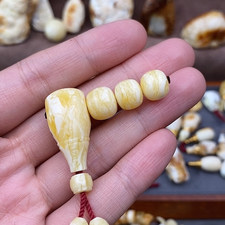 琥珀裸石未镶嵌13虎皮同料套装a268