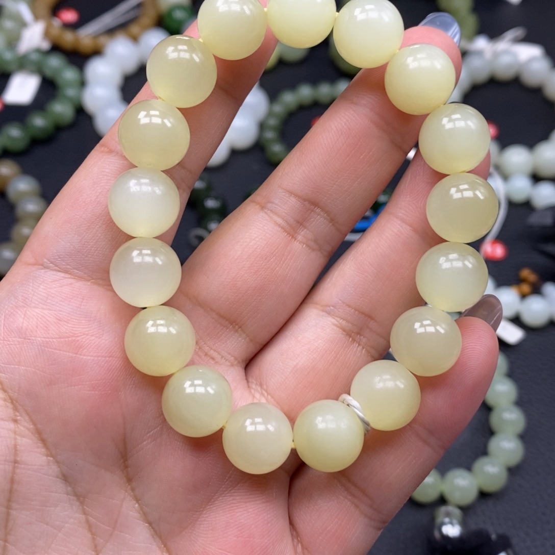 和田玉未镶嵌手链