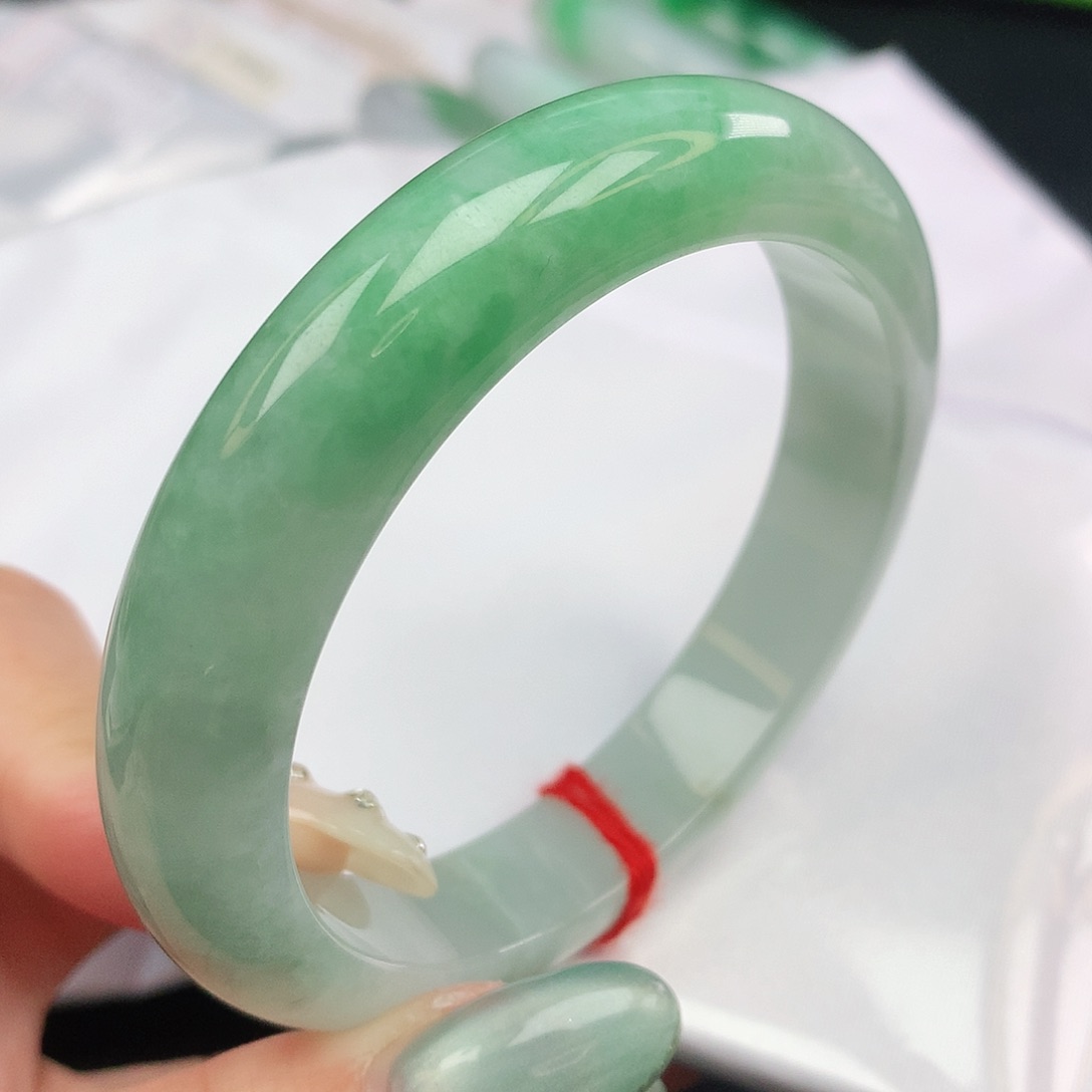 翡翠手镯未镶嵌57圈口882526