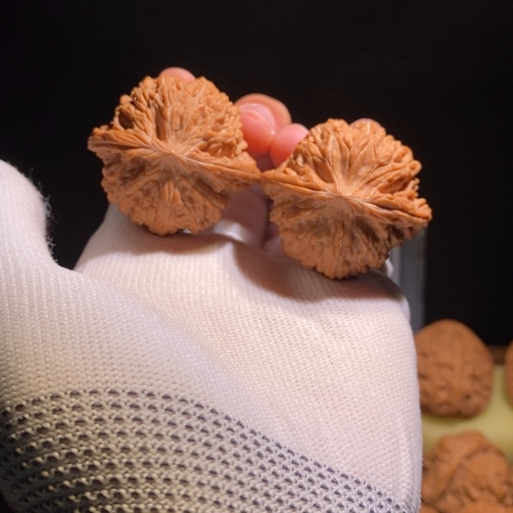 文玩核桃吊坠全品40山地磨