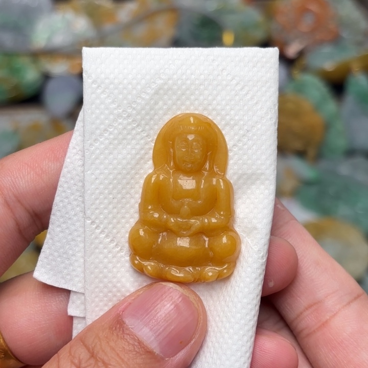 翡翠颈饰未镶嵌吊坠