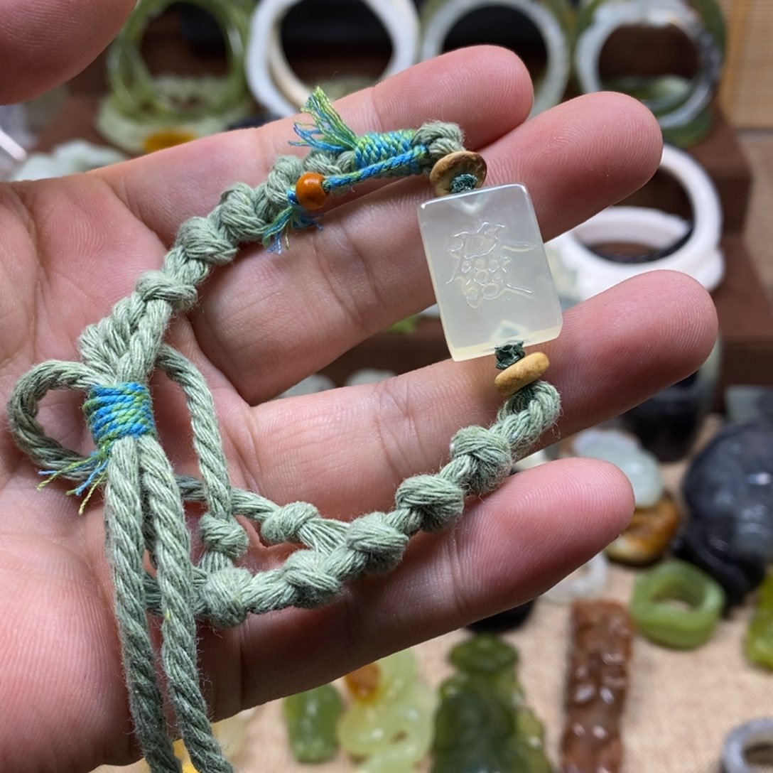 蛇纹石玉手链未镶嵌