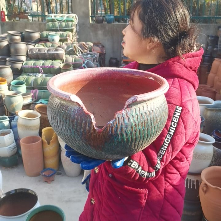 红陶口30高18瑕疵