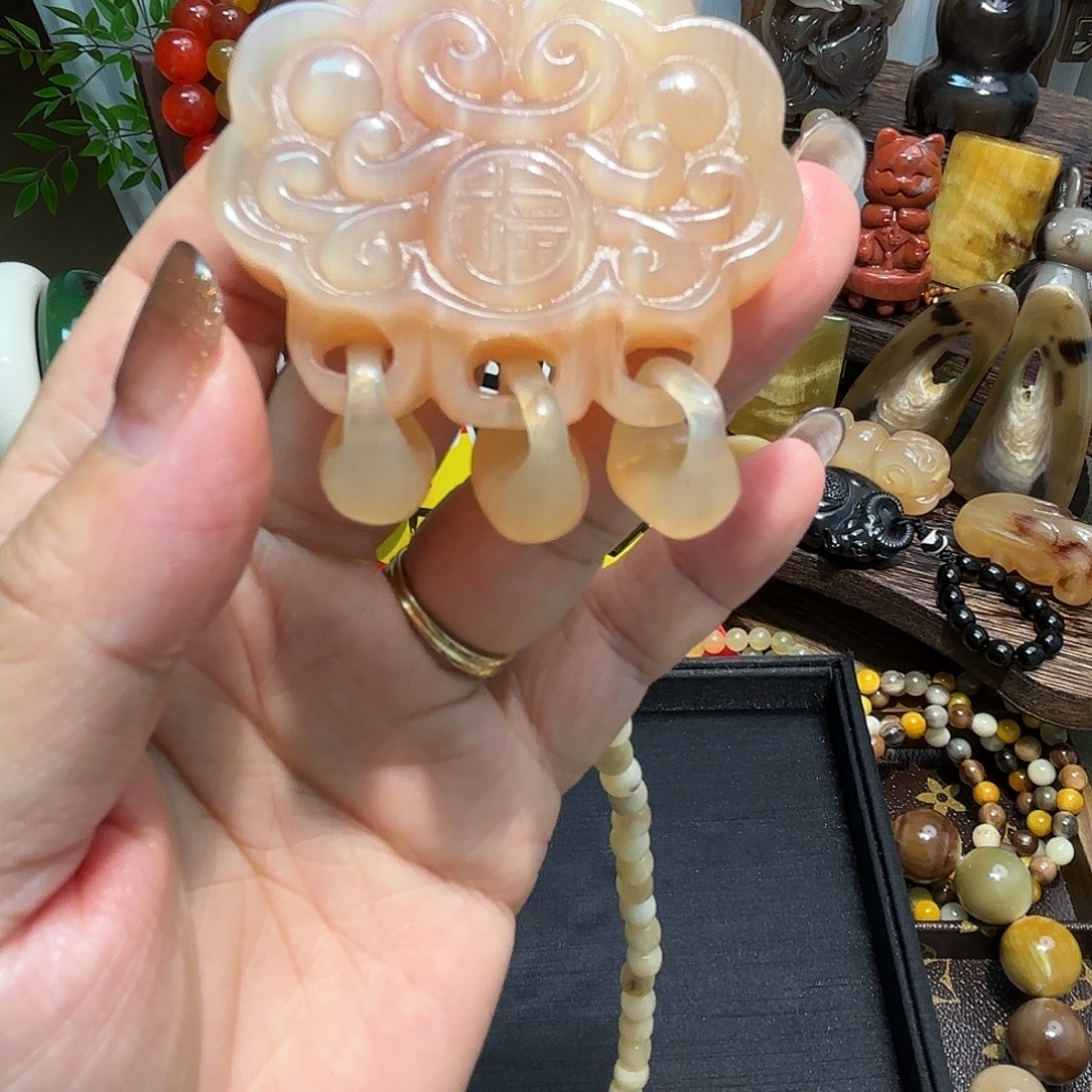祥***虹非金属高贵羊角小锁