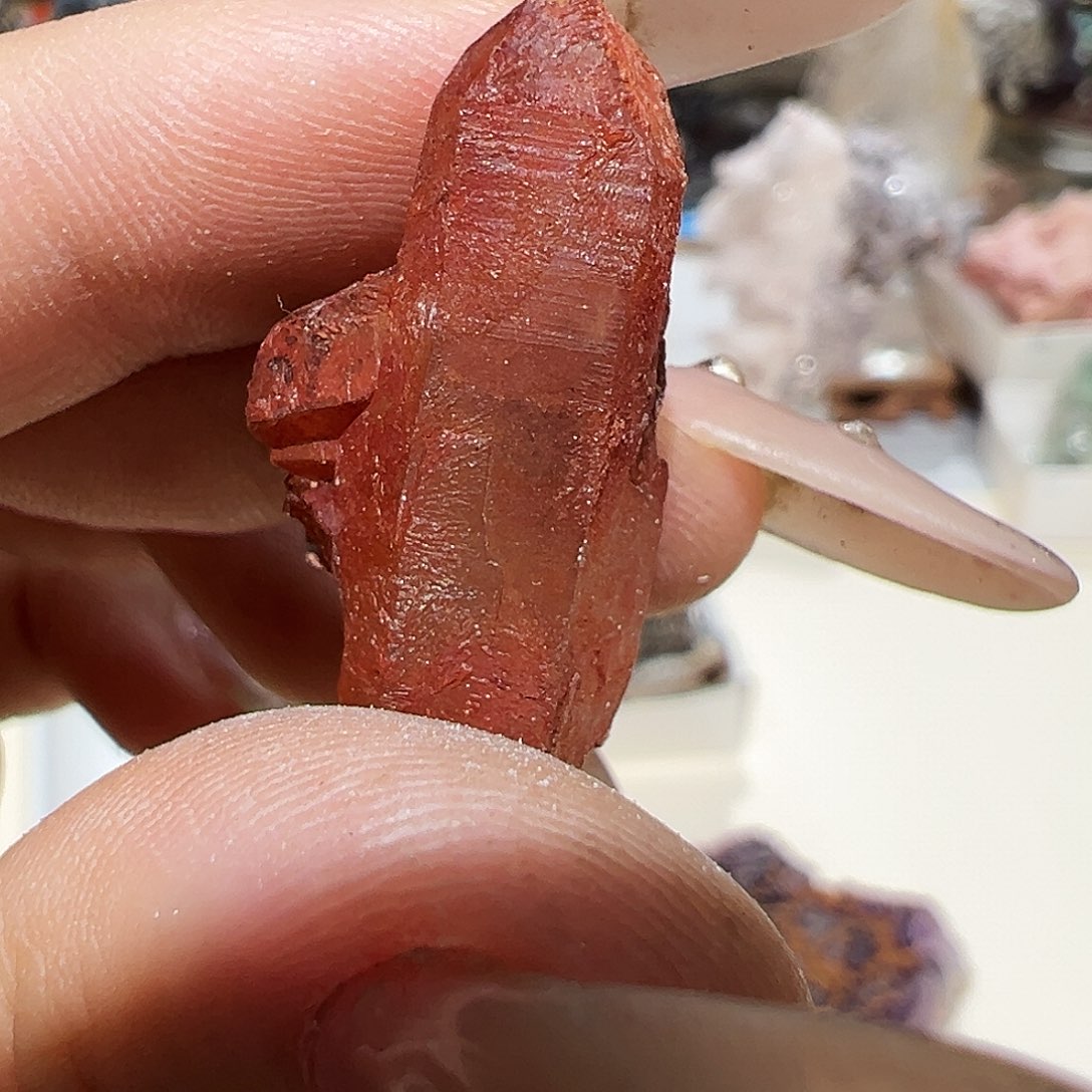 石材摩洛哥红水晶