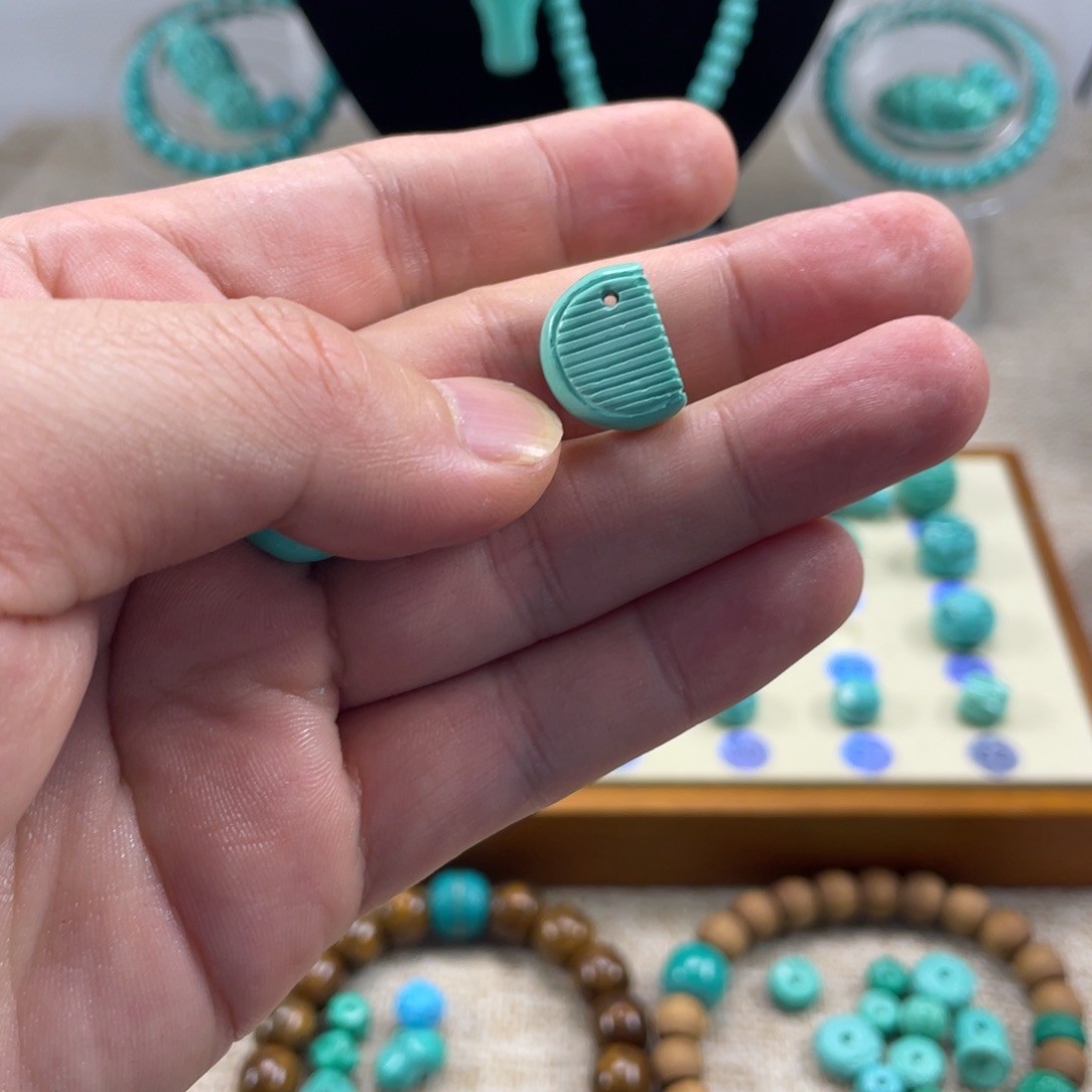 十堰手工雕刻配饰配珠，直径13