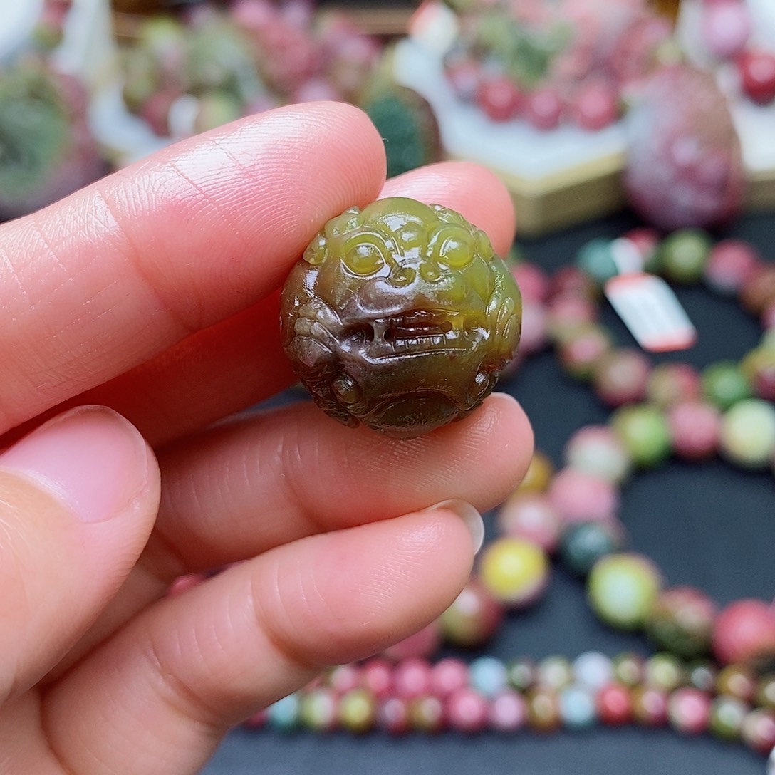 玛瑙/玉髓珠宝奇石未镶嵌盐源玛瑙定制