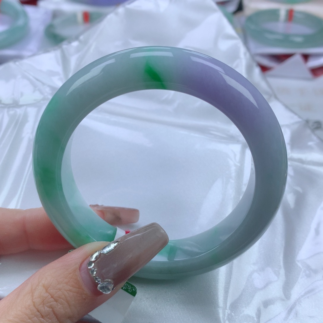 翡翠手镯未镶嵌54.5正圈