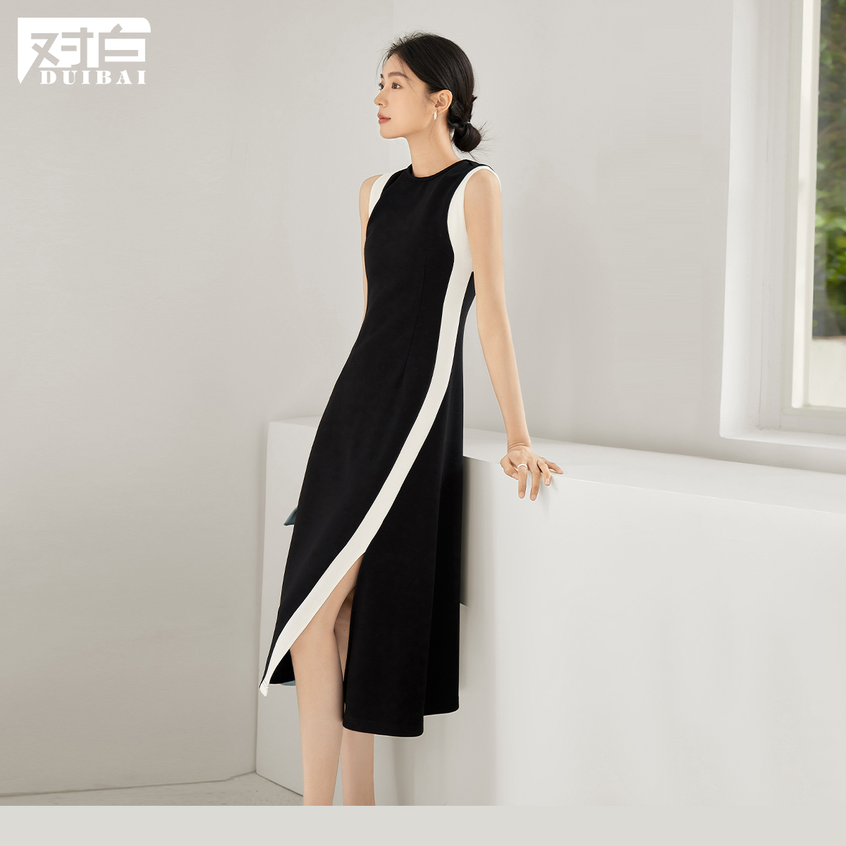 D01对白法式黑色背心连衣裙女显瘦无袖小黑裙EDQ205