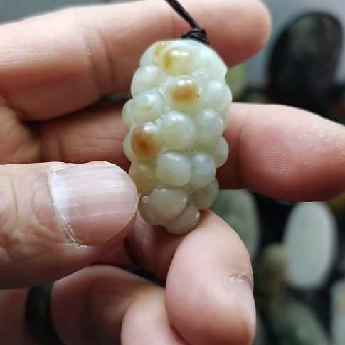 和田玉（糖玉）未镶嵌颈饰
