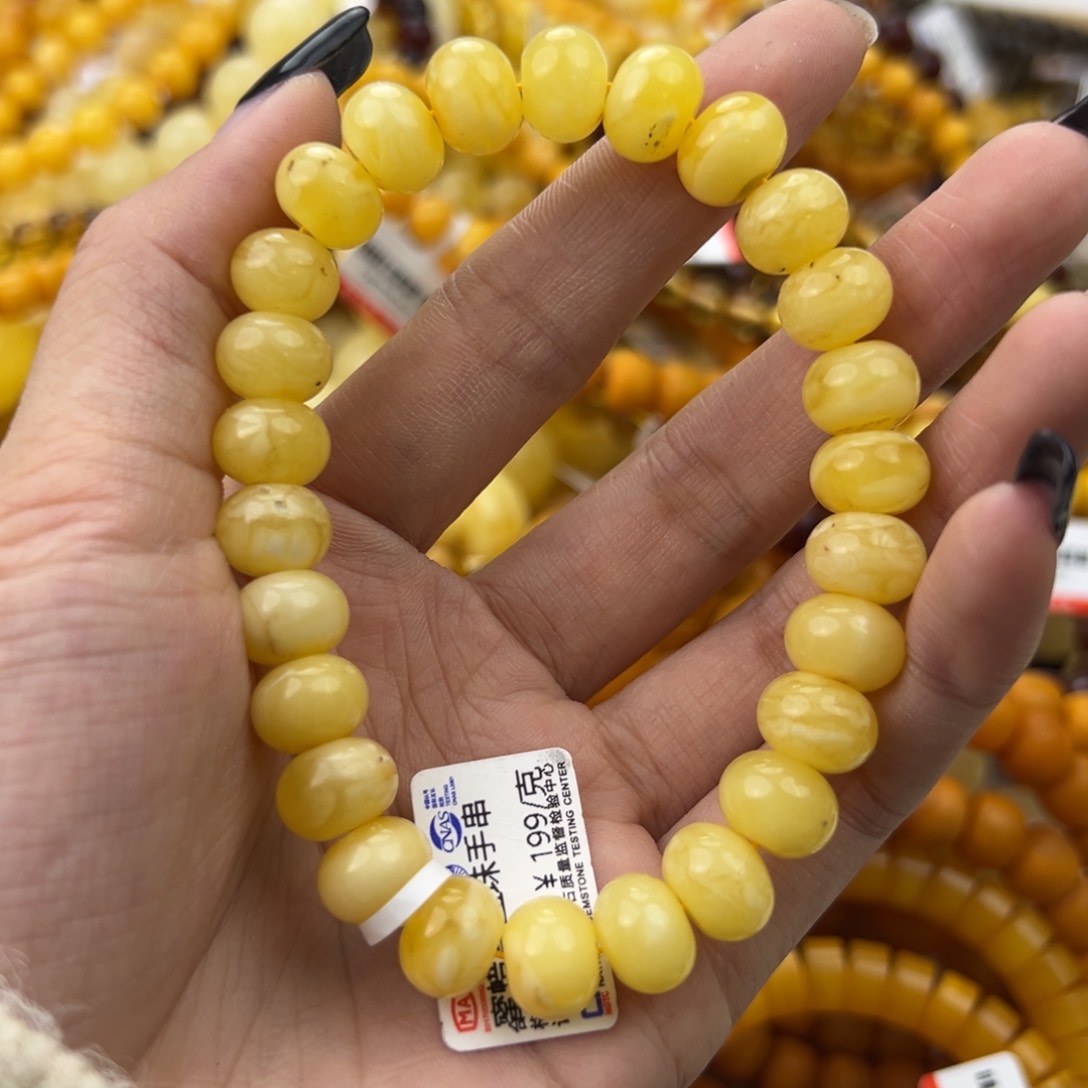 琥珀珠宝奇石未镶嵌