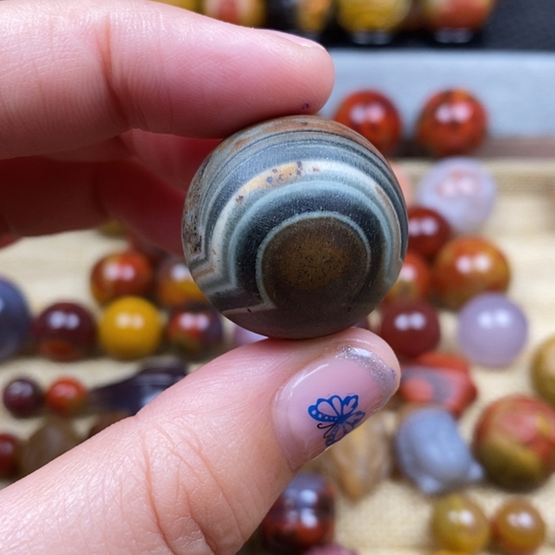 滴***人未镶嵌战国红玛瑙玛瑙/玉髓